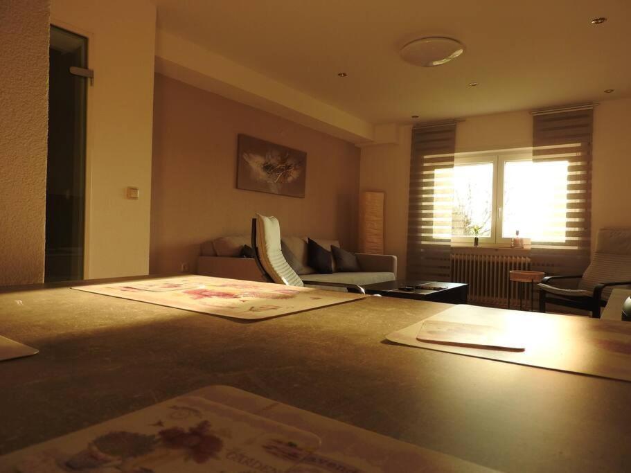 Schoene Gemuetliche Ferienwohnung Mit Fernblick. Nalbach ภายนอก รูปภาพ